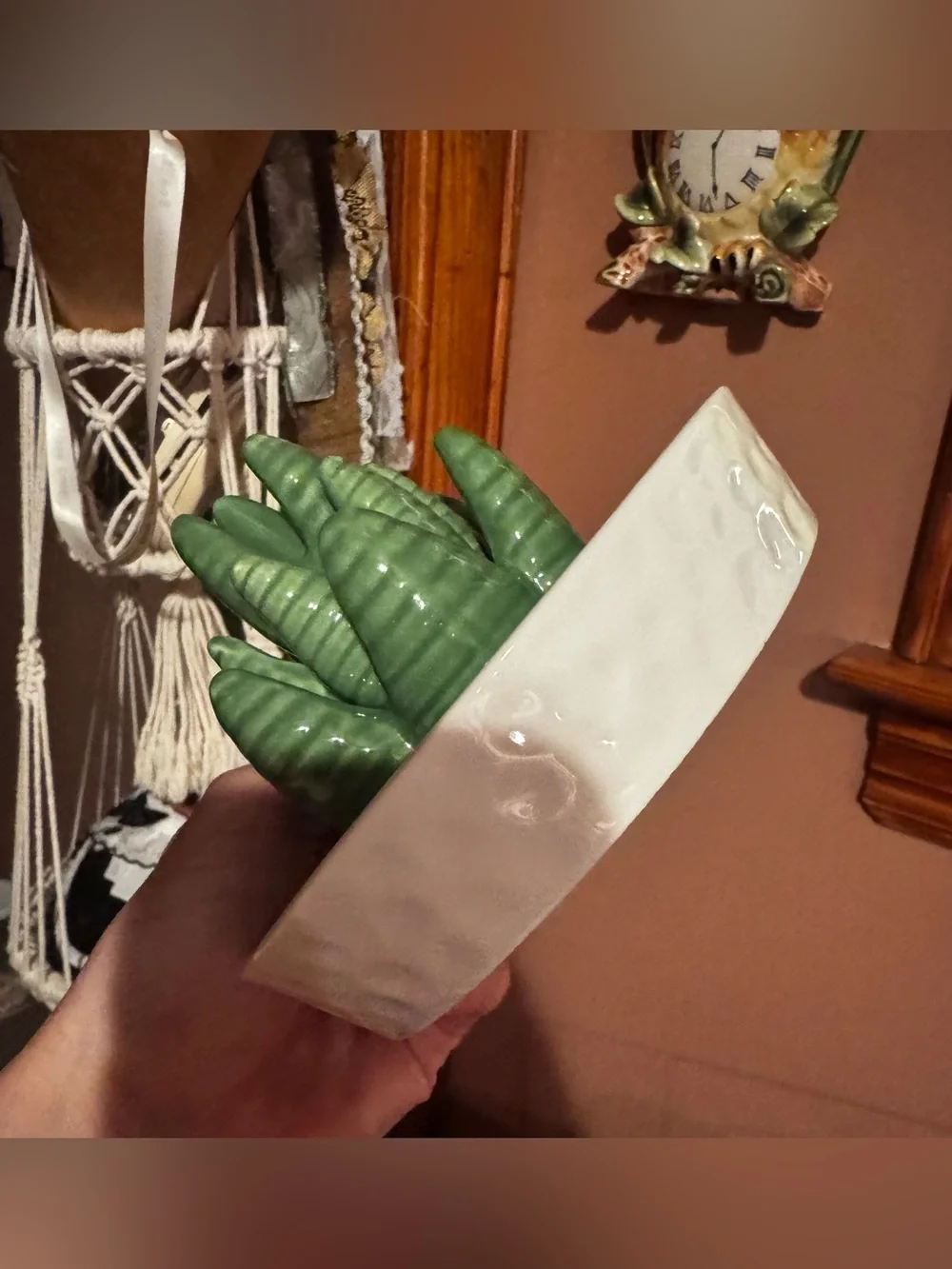Ceramic Aloe Ring Holder